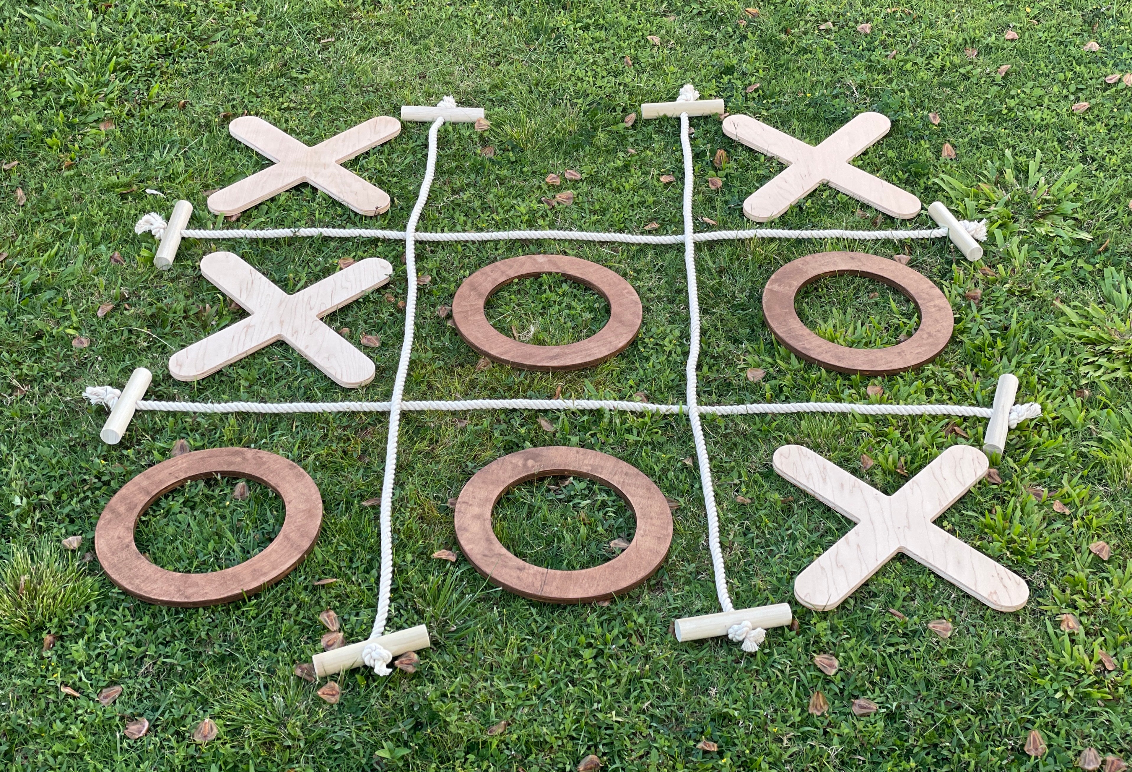 YardGames Outdoor Wood Tic-tac-toe with Case in the Party Games